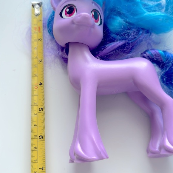7” My Little Pony Unicorn Izzy Moonbow - EUC - Picture 6 of 6